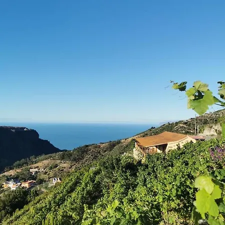Quilla Holiday home Agulo