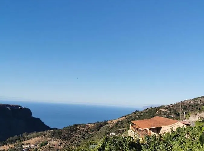Quilla Holiday home Agulo
